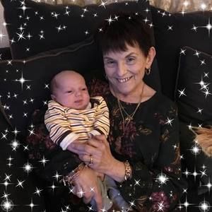 Meet your Posher, Myrna